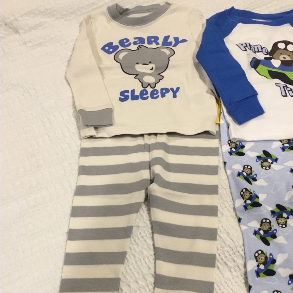Boys pajamas 2 Sets